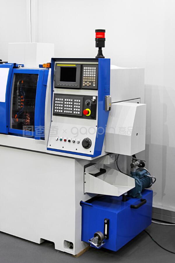 机械加工中心 设备研发的引擎与现代制造业的基石